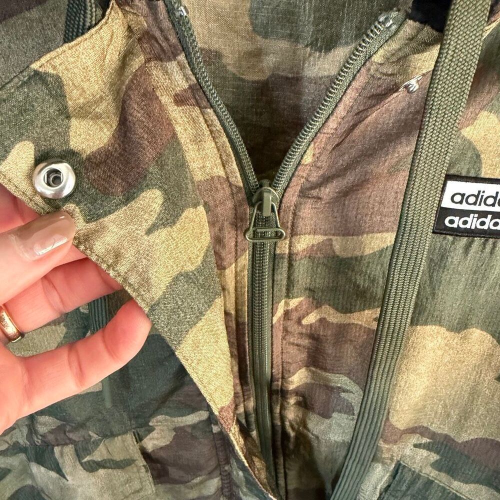 Adidas Camo Windbreaker - Picture 8 of 12